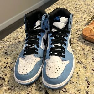Nike Air 1 Jordan Retro High OG University Blue